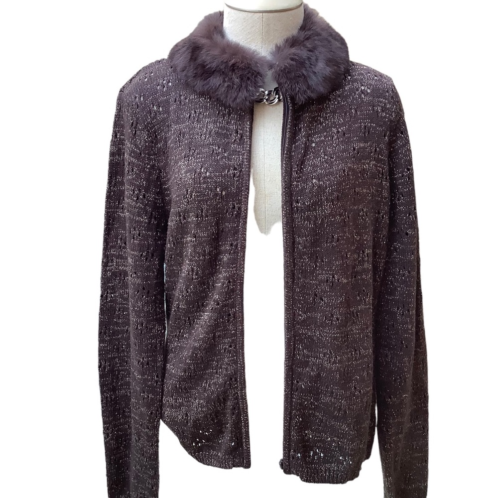 ESCAPADE ZIP UP‎ SWEATER WITH DETACHABLE RABBIT FUR COLLAR. BROWN & GOLD.…